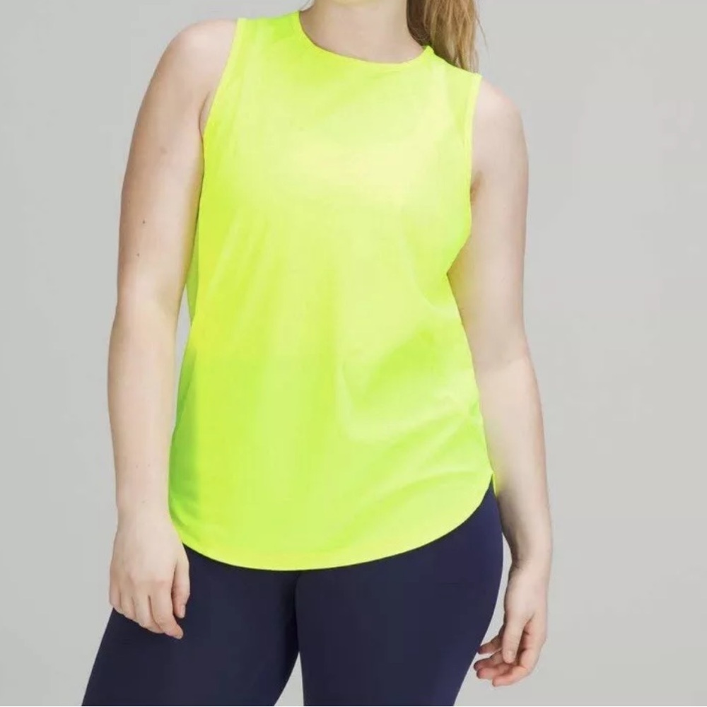 Lululemon Sculpt Tank Top Highlight Yellow Size 6 Reflective Cutout Back N22